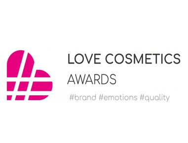 Love Cosmetics Awards is a concept created by Cosmetics Insight Poland, a consultancy company owned by Lidia Lewandowska. Her idea is to create the first globally recognized competition brand. The awards and accompanying activities will support not only the objectively best products, but also the whole dynamically developing cosmetics market in Poland: producers, distributors, start-ups and global concerns present in the country.
The idea of LoveCosmeticsAwards.com is the P-Beauty promotion. The Polish cosmetics sector is strongly committed to export, which is why an English-language portal was created. It is in it that we write about the best cosmetic initiatives Made in Poland and the products and companies awarded in our competition.